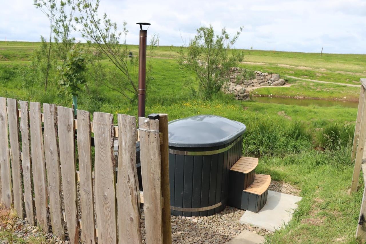 Shepherd'S Loch Glamping Turriff Ngoại thất bức ảnh