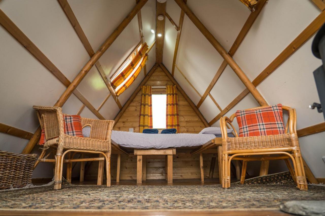 Shepherd'S Loch Glamping Turriff Ngoại thất bức ảnh